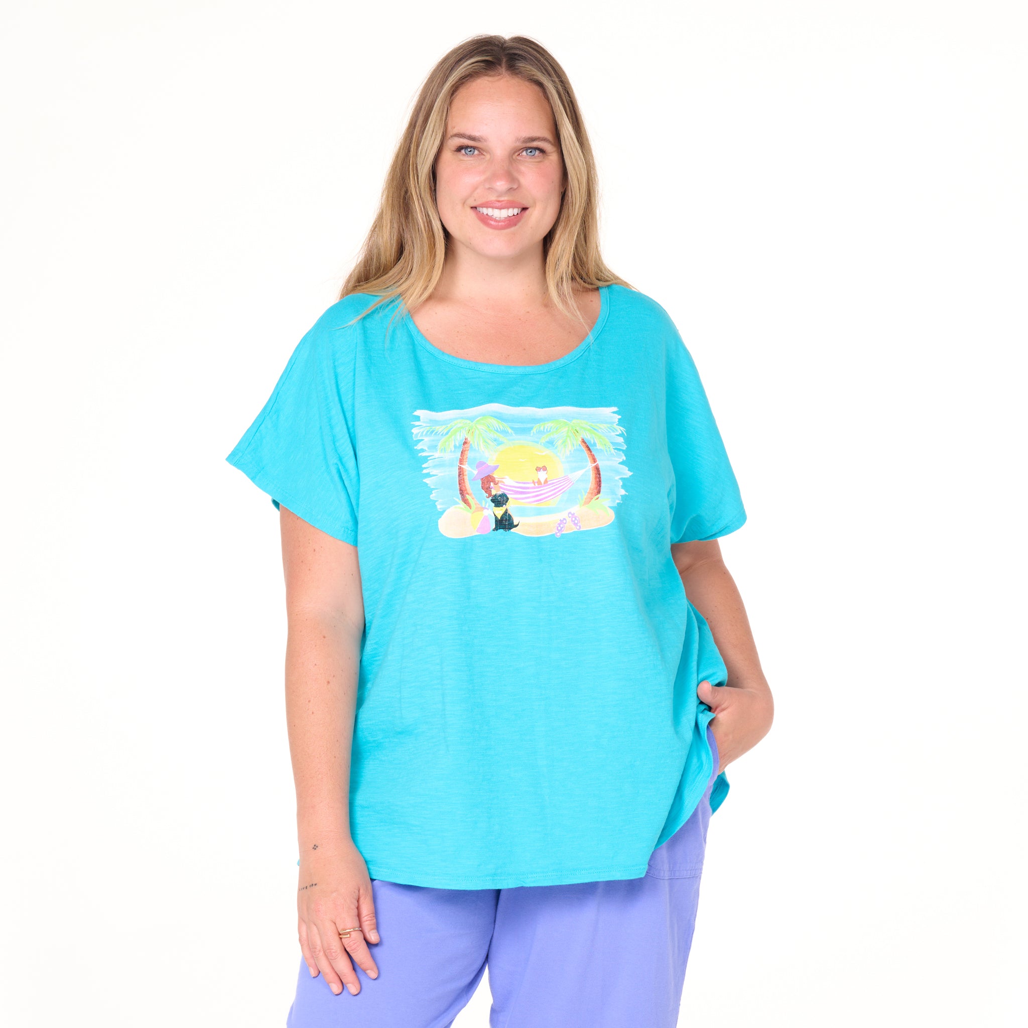 Beach Friends Keepsake T | Plus Size