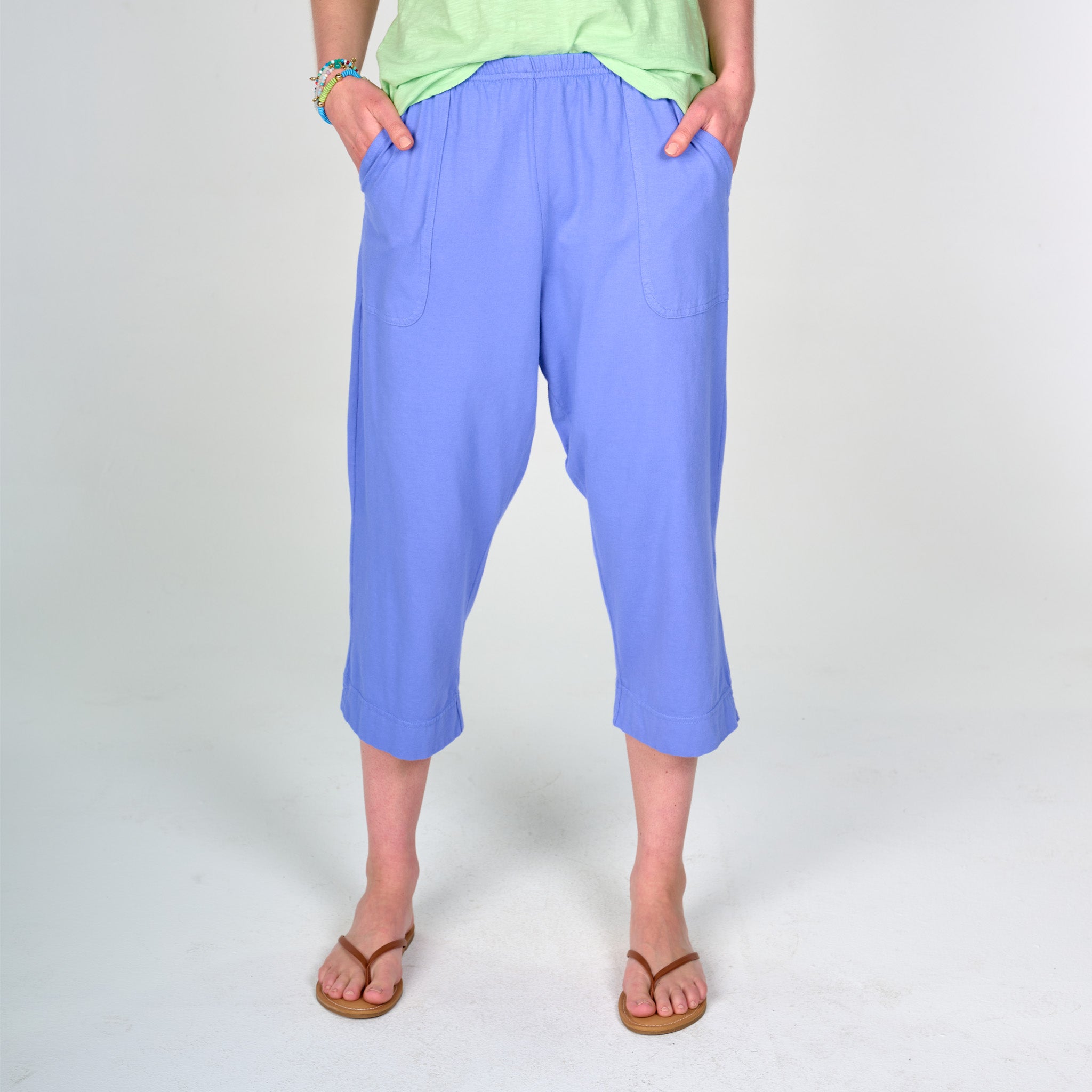 Jersey Pocket Capris