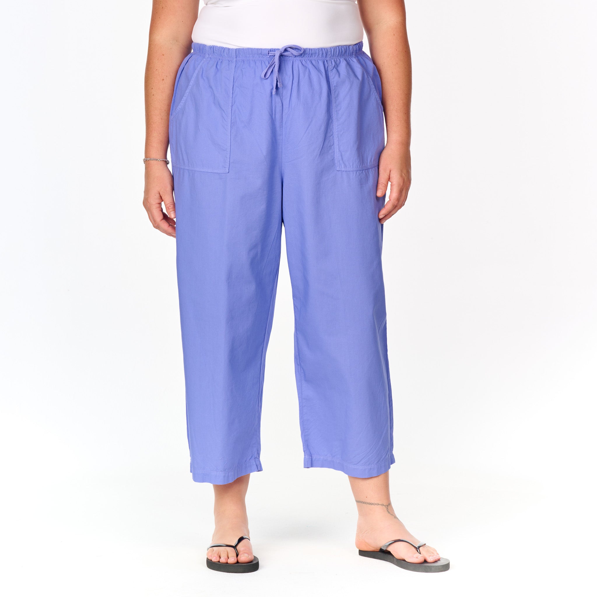 Topstitch Sheeting Capris | Plus Size