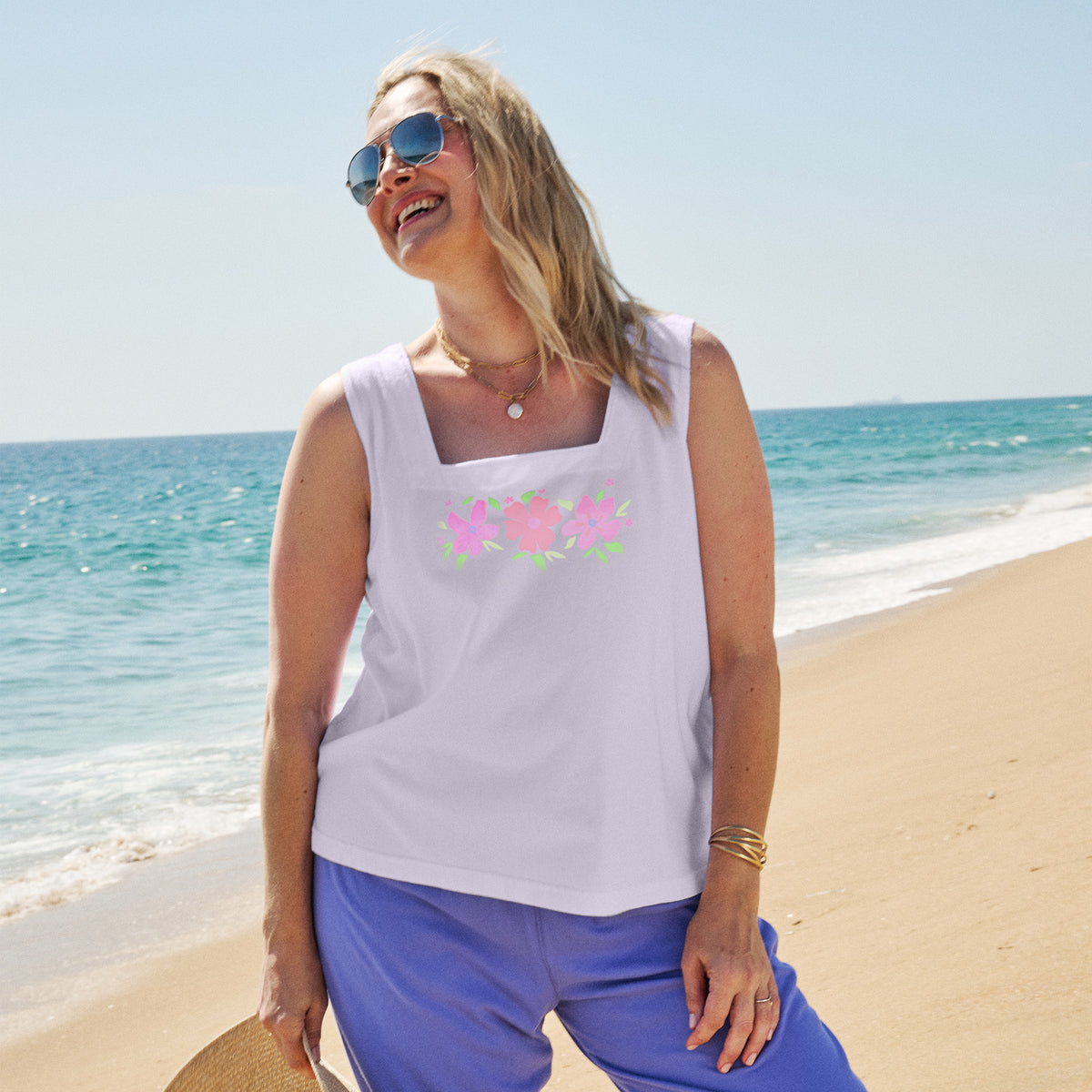 Cosmo Clothes Cosmo Bouquet Boxy Tank | Plus Size