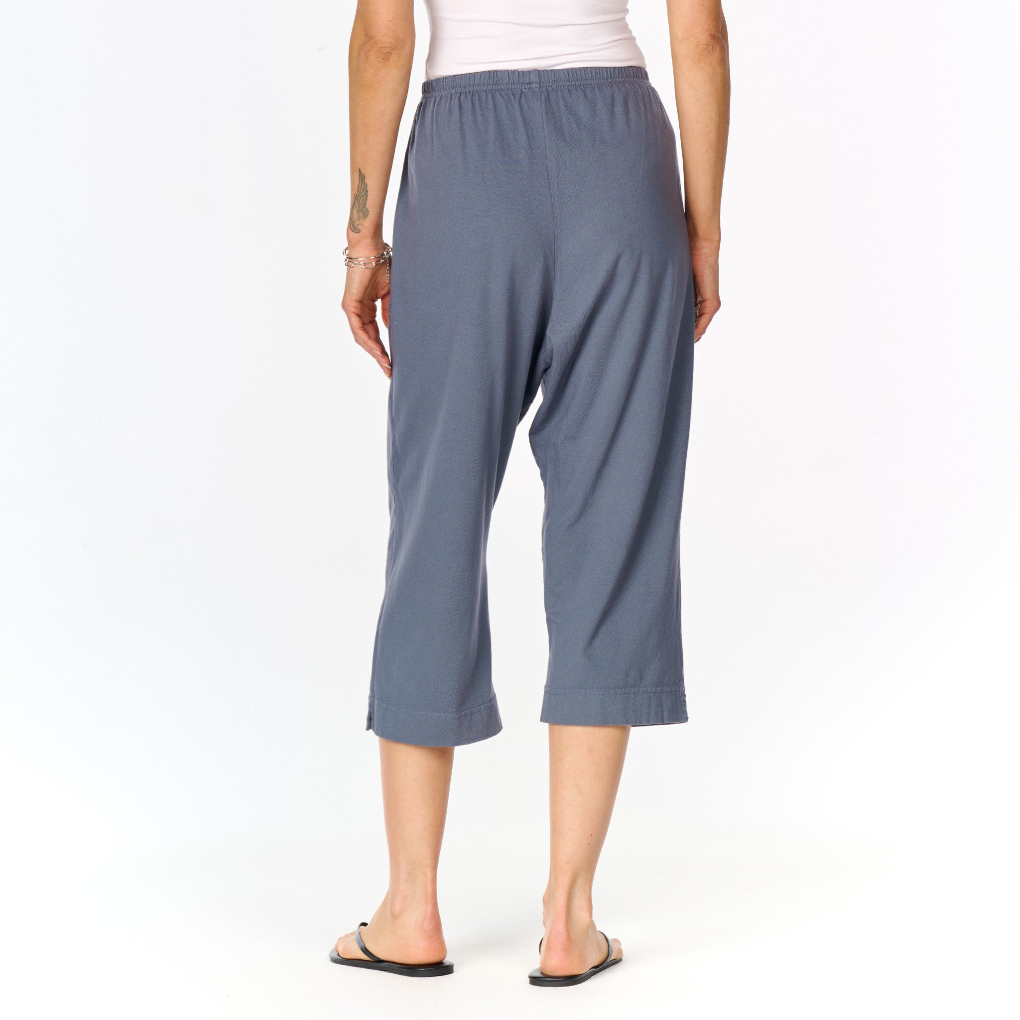 Jersey Pocket Capris